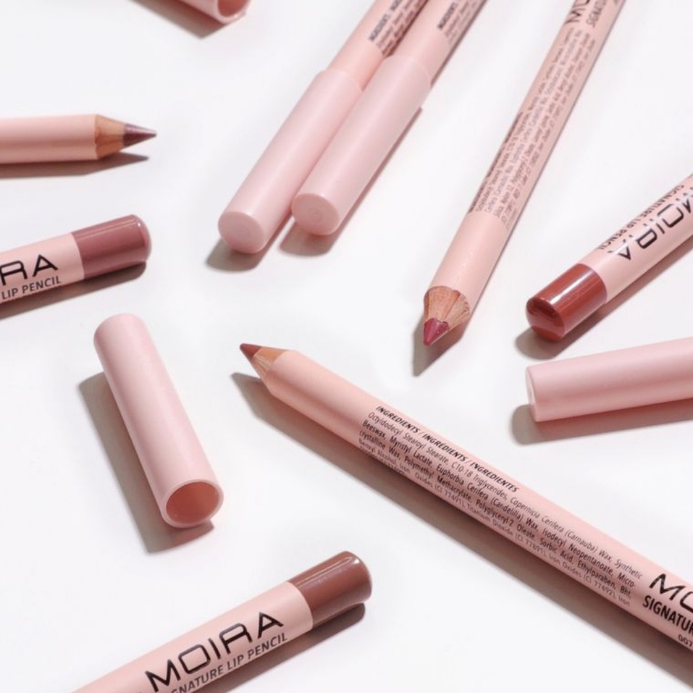 MOIRA Signature Lip Liner (Daring Red)
